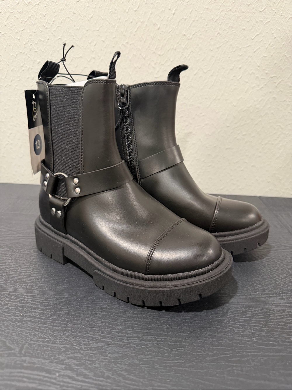 Cat & Jack Black Combat Boots with Harness Detail Girls Size 13